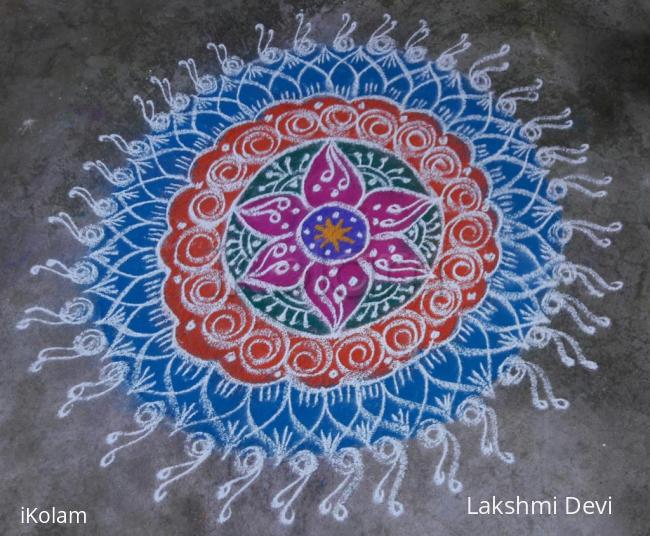 Rangoli: thai poosam rangoli
