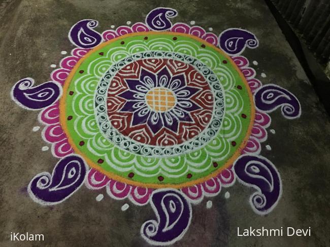 Rangoli: colourful rangoli