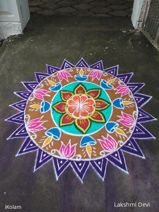 Rangoli: thai velli rangoli
