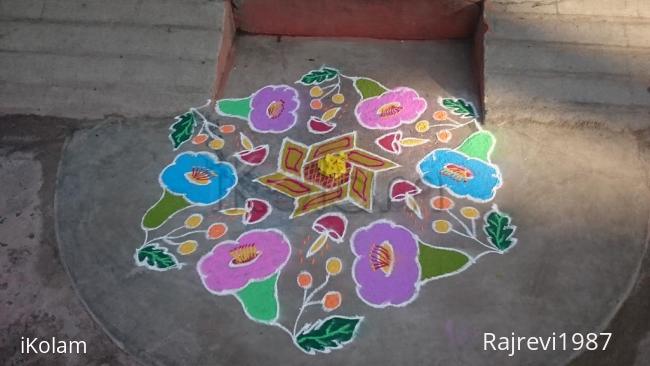 Rangoli: Margazhi kolam 