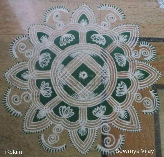 Rangoli: Navarathri Day 4 2015