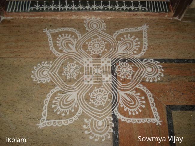 Rangoli: White Kolam Rangoli: White Kolam