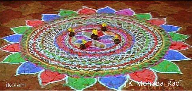 Film rangOli - manasu pilichE maunaragaM.JPG