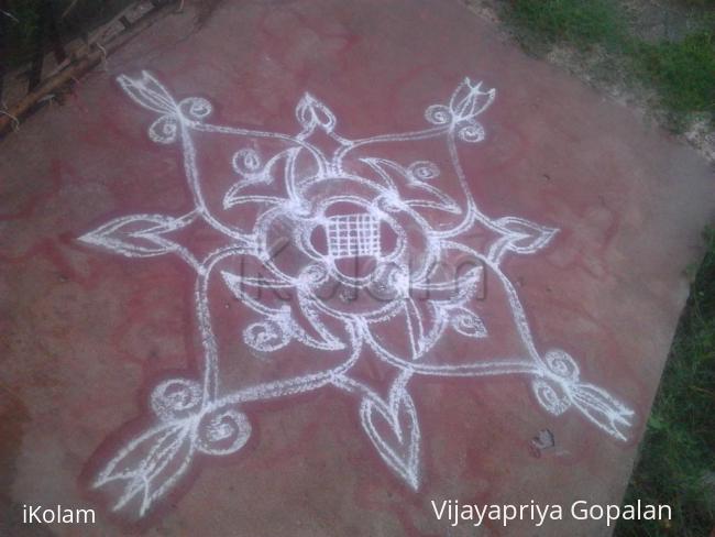 Rangoli: Simple padikolam