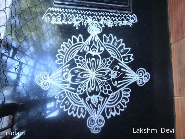 Rangoli: beginner kolam
