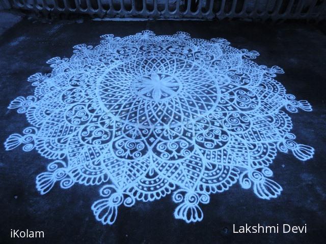 Rangoli: Free hand kolam