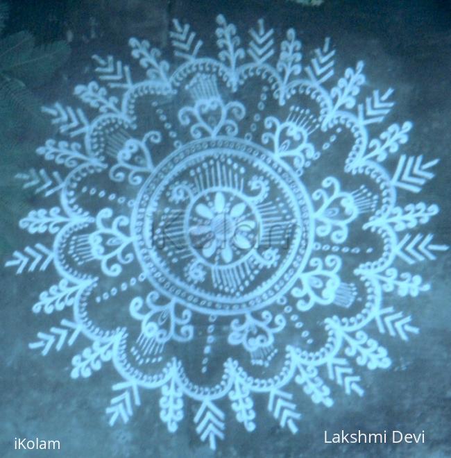 Rangoli: free hand kolam