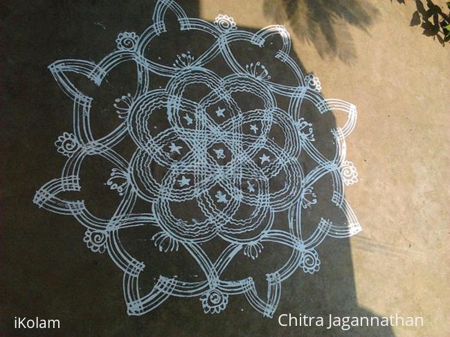Rangoli: Navaratri Kolam Rangoli: Navaratri Kolam