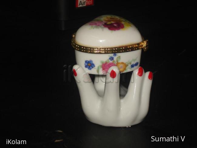 Kumkum Box - DSC04842.JPG