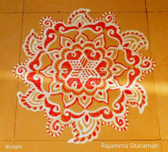 Rangoli: redand white kolam Rangoli: redand white kolam